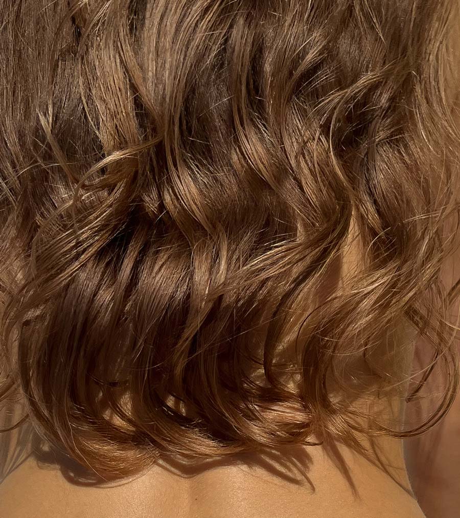 Si_Exquis_Elixir_Cheveux_Closeup